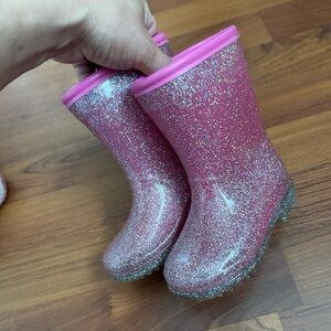 Toddler girl size 6m carters pink sparkly rain boot